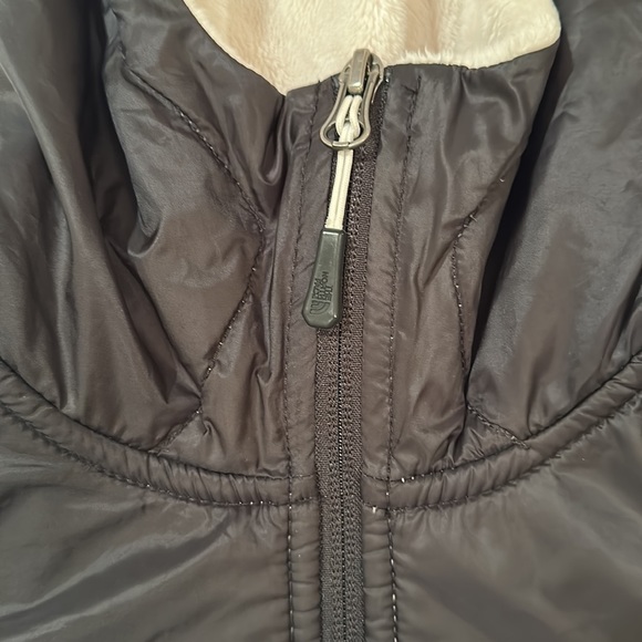 The North Face Women’s White Oso Jacket Size XS - Picture 3 of 12